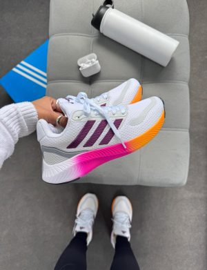 Tênis Adidas Esportivo