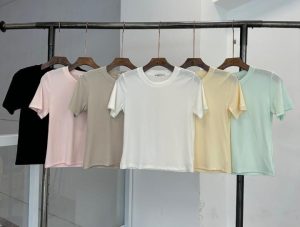 Camiseta Feminina Básica